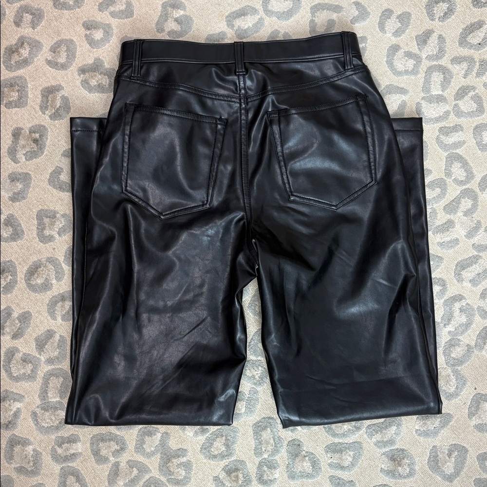 Abercrombie & Fitch black Faux Leather Straight leg ultra high rise Pant 29/8 - Picture 3 of 3